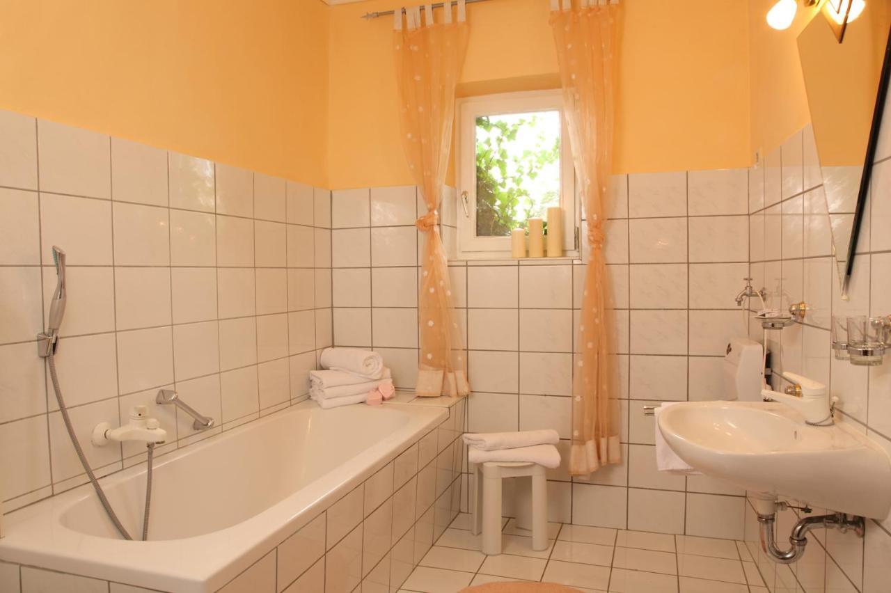 Hotel Zum Stemplinger Hansl Хауценберг Экстерьер фото